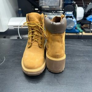 Timberland Tan Lace-Up Boots